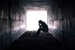 mental-overwhelm-dark-tunnel-trauma-fatigue